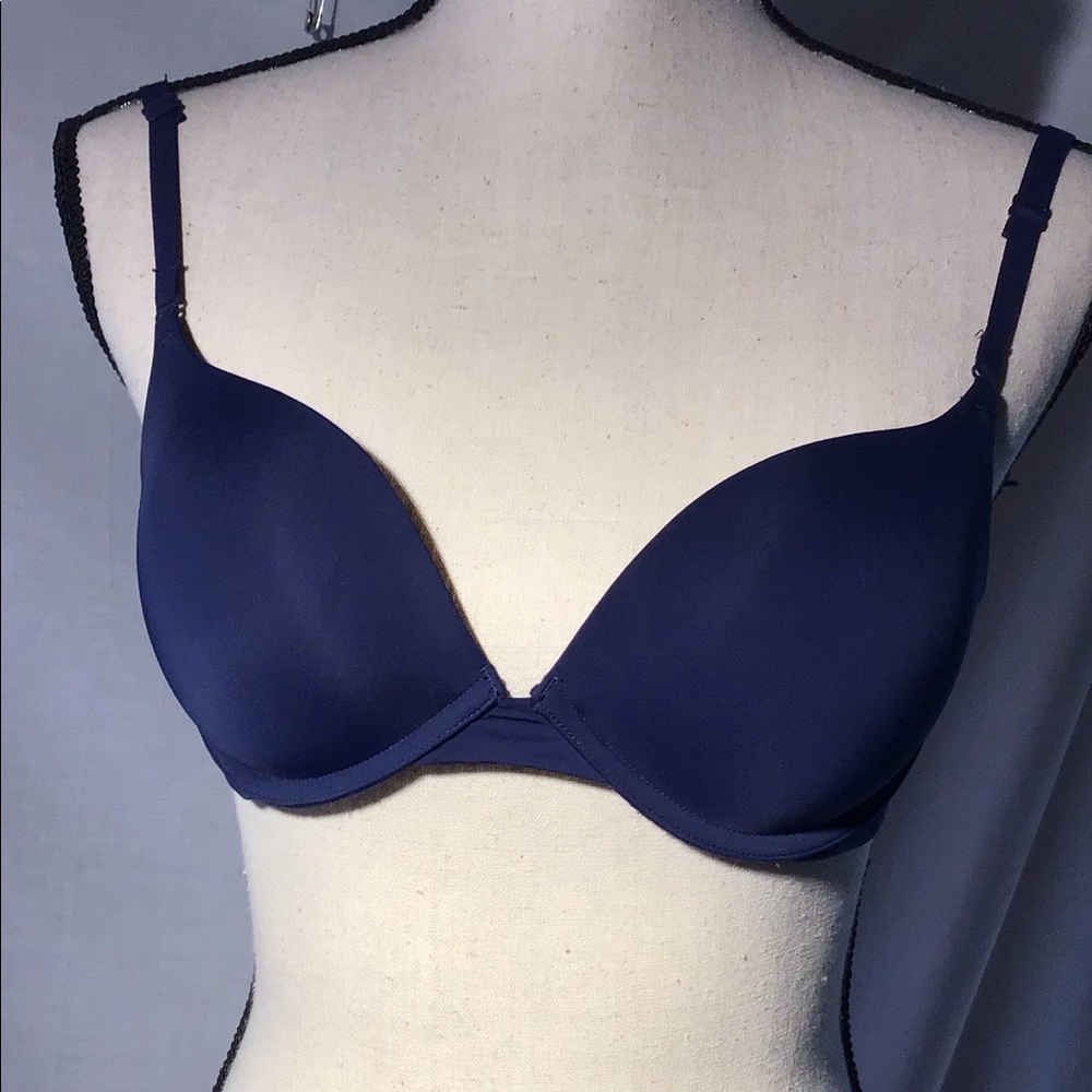 PINK Victoria Secret 34C